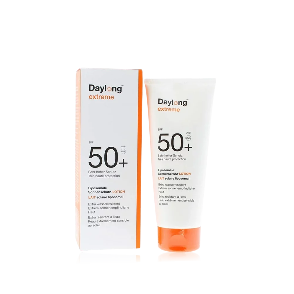 Lait solaire liposomal Daylong extreme SPF 50+ pour peau sensible.