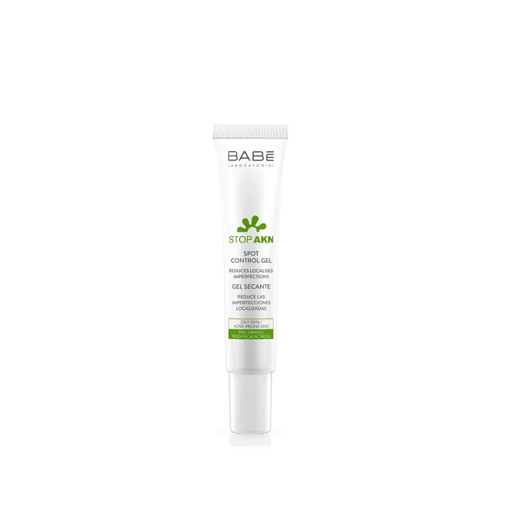 Gel Stop AKN de Babe Laboratorios pour contrôler les imperfections localisées.
